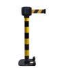 Poteau de guidage noir usage intérieurextérieur sangle noirjaune 10m x 50mm base lourde à roulettes